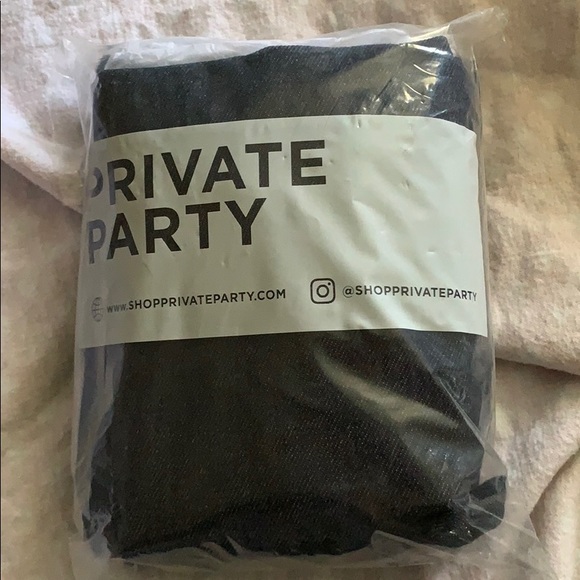 NWT private party gym bag - Picture 2 of 2